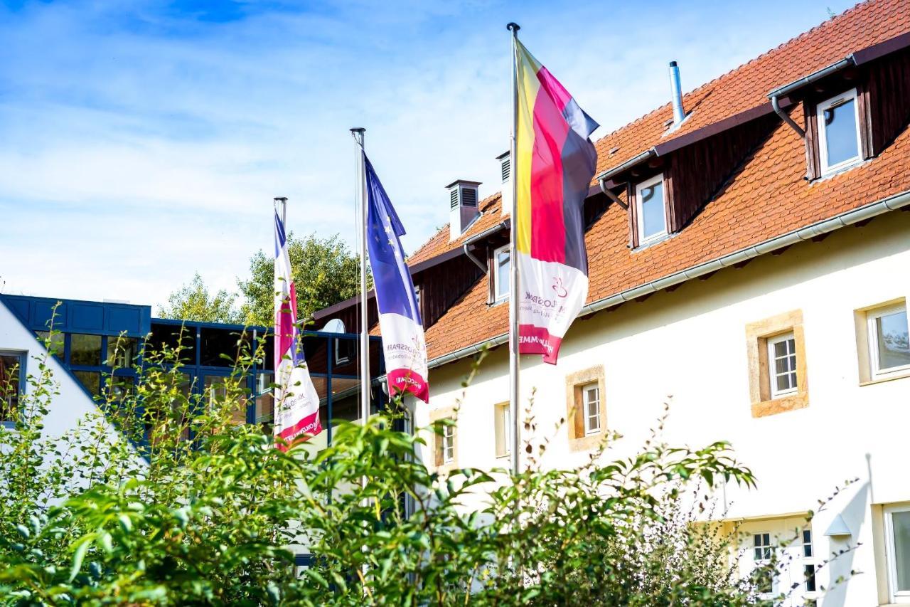 Wohlfuehlhotel Im Schlosspark - Self Checkin Willebadessen Eksteriør bilde
